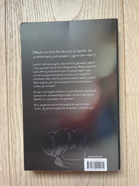 bookImage