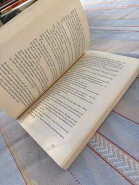 bookImage