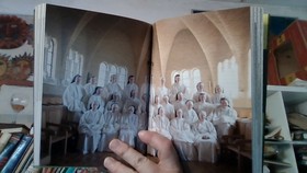 bookImage