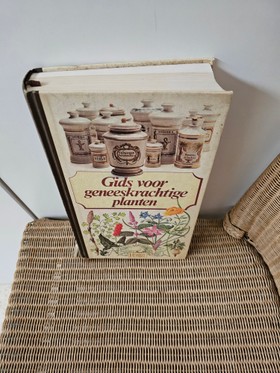 bookImage