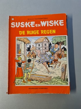 bookImage