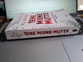 bookImage