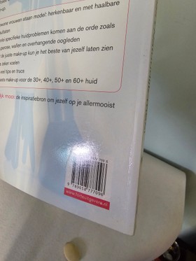 bookImage