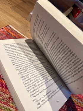 bookImage