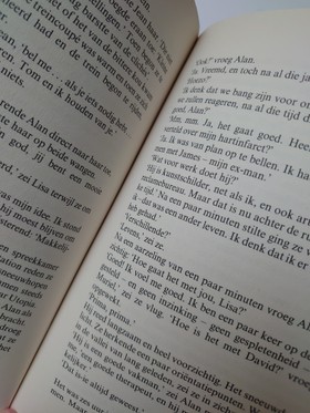 bookImage