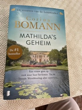 bookImage