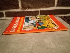 bookImage