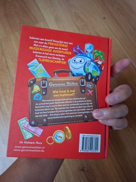 bookImage