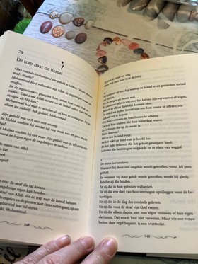 bookImage