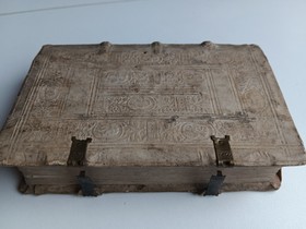 bookImage