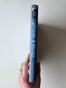 bookImage
