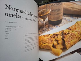 bookImage