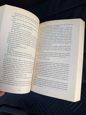 bookImage