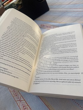 bookImage