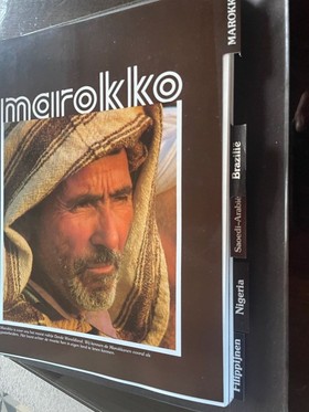 bookImage