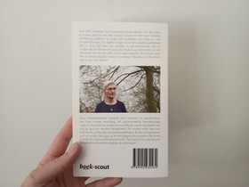 bookImage