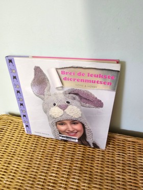bookImage