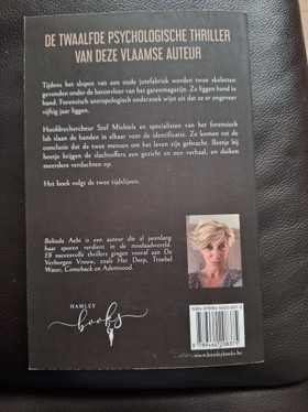 bookImage