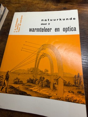 bookImage