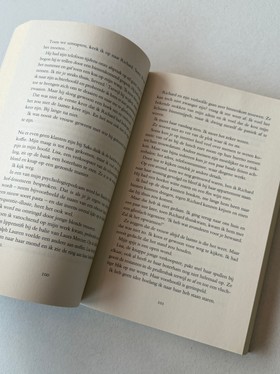 bookImage