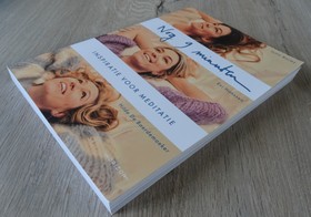 bookImage