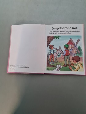 bookImage