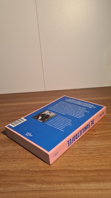 bookImage