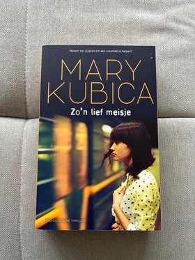 bookImage