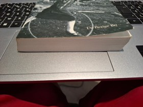 bookImage