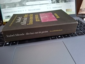 bookImage