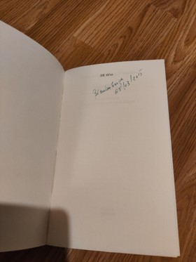 bookImage