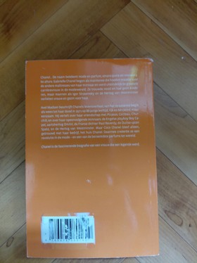 bookImage