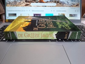 bookImage