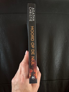 bookImage