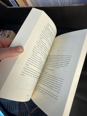 bookImage