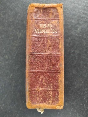bookImage