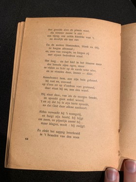 bookImage