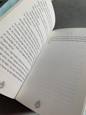 bookImage