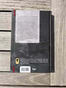 bookImage