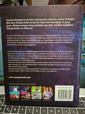 bookImage