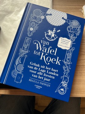 bookImage