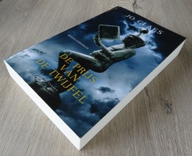 bookImage