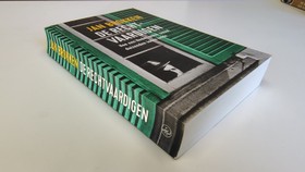 bookImage