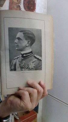 bookImage
