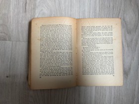 bookImage